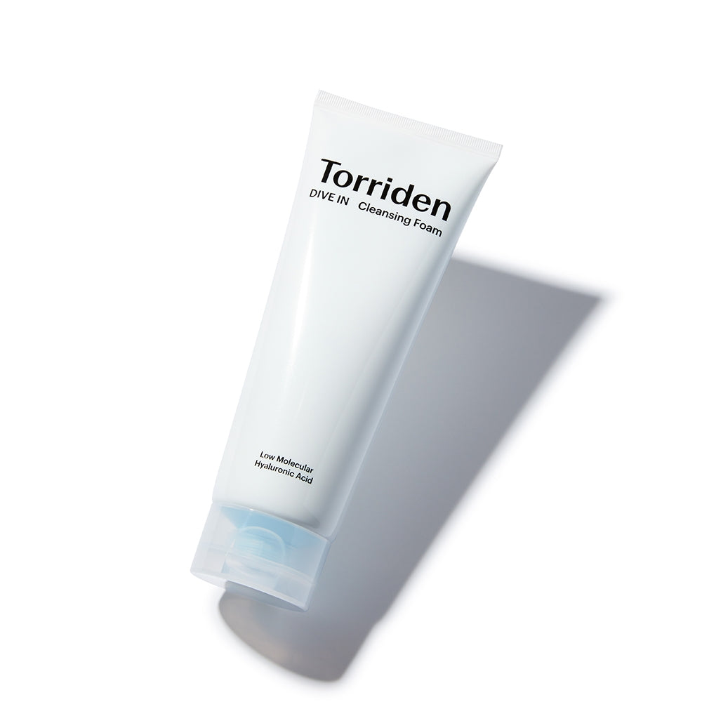 Torriden DIVE‑IN Low Molecular Hyaluronic Acid Cleansing Foam 150ml tube packaging showing blue label